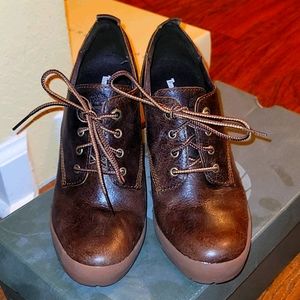 Womens Rubbersole Boots